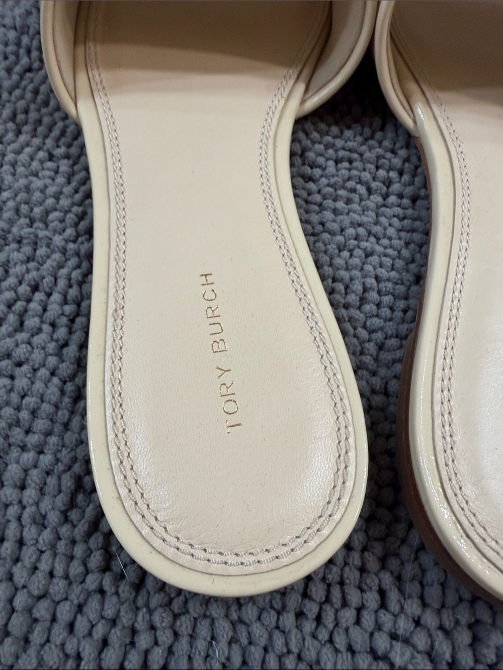 Tory Burch Eleanor Cream Leather Slide Mules with Gold Logo size 7 - Picture 4 of 9